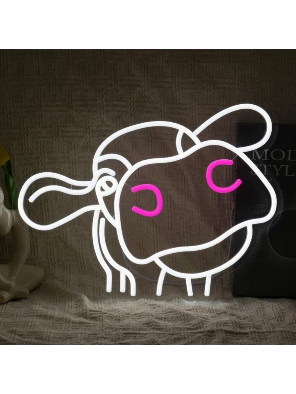 Dimmable Neon Cow Head Sign - USB Powered LED Wall Decor for Farmhouse & Parties